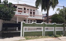 Batti Rest